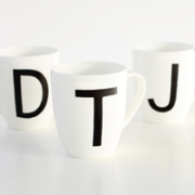 DIY | Monogrammed Mugs