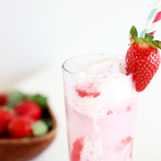 DRINK | Strawberry Ice Ccream Floats
