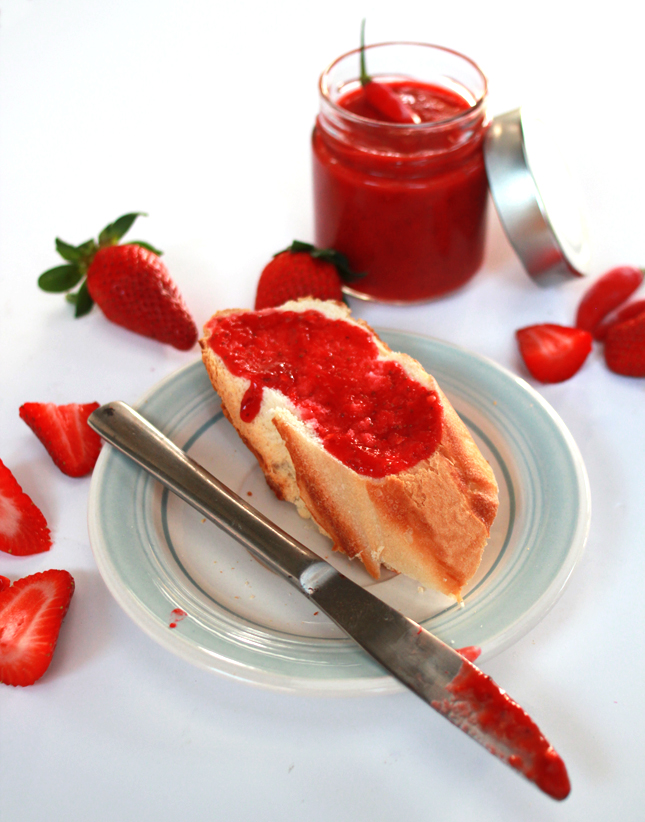 Roasted Strawberry & Chili Jam | www.highwallsblog.com