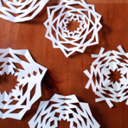 DIY | Paper Snowflakes