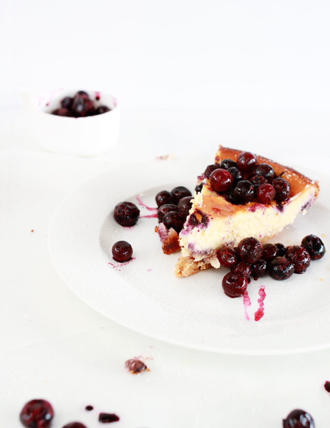 Blueberry & Lemon Baked Cheesecake | www.highwallsblog.com