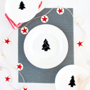DIY | Christmas Plate Decals