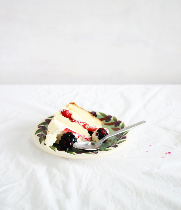 Elderflower cake with mascarpone frosting & mixed berries. YUM!